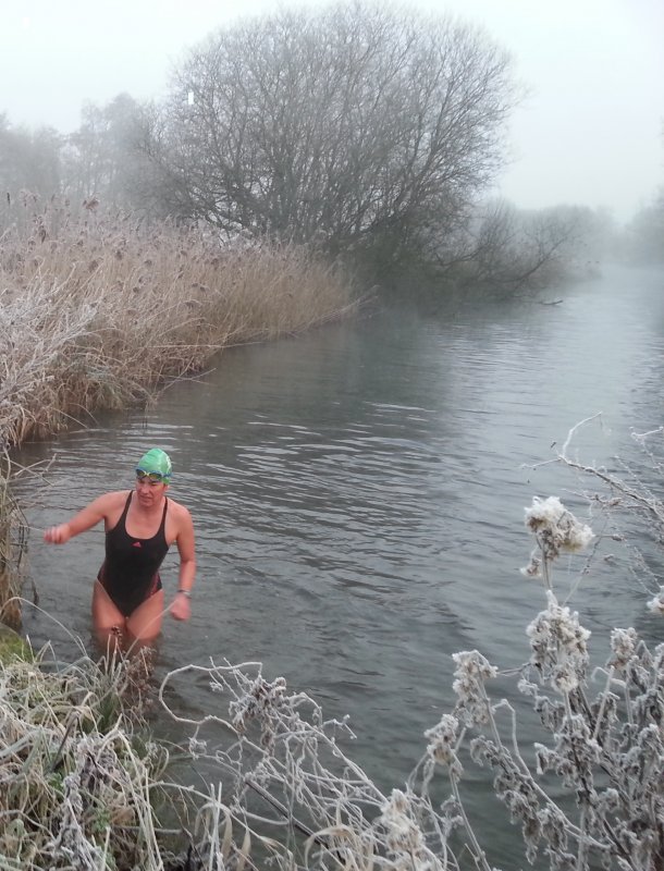 Swimming in the River Itchen one icy morning