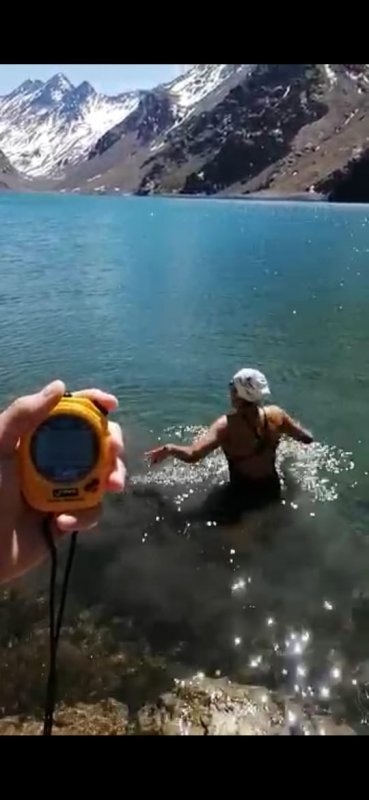 Ice Mile Swim - Bárbara Hernández
