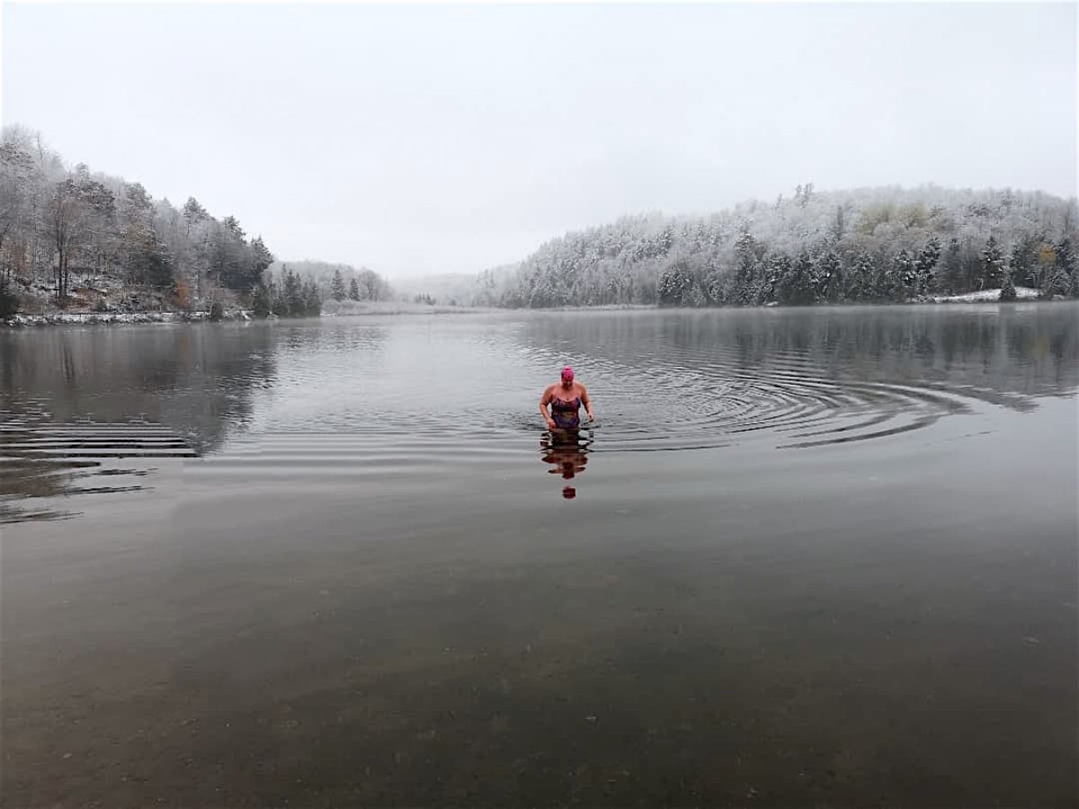 First snowfall 2018, Lac Meech, Quebec Canada